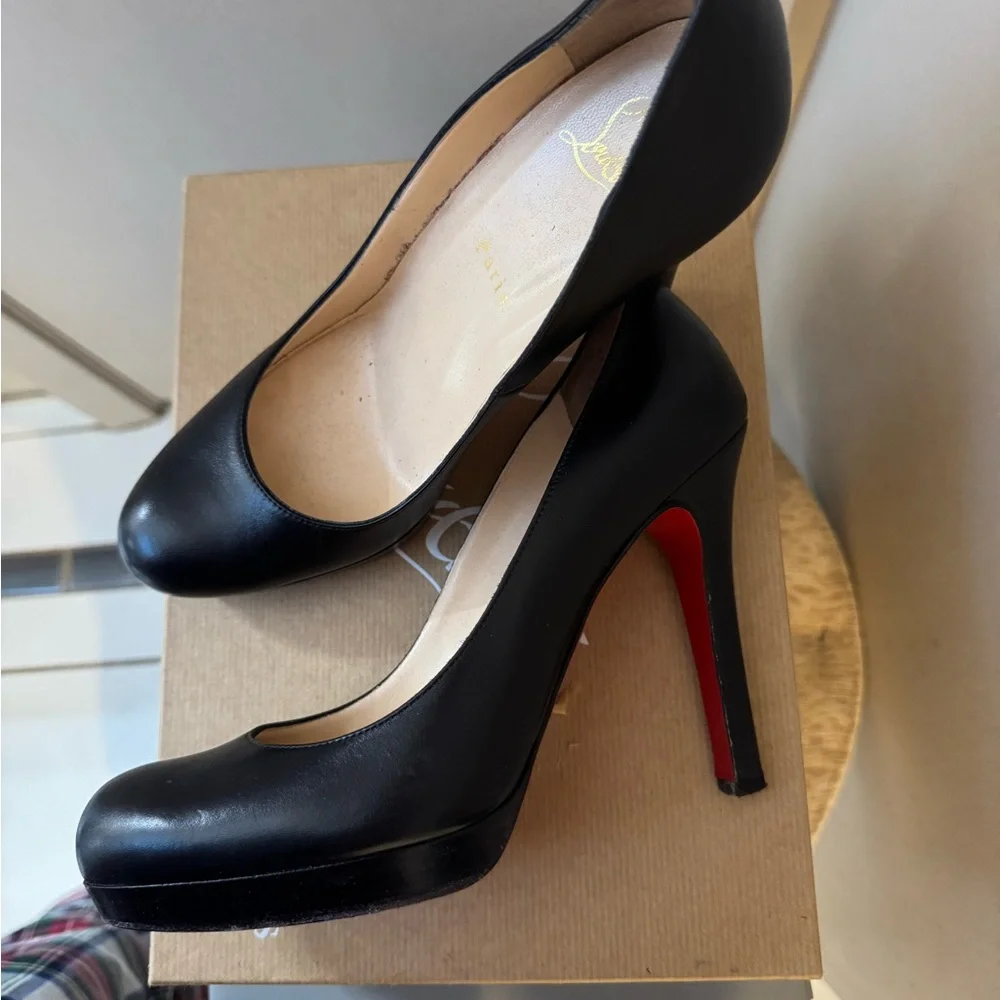 Christian Louboutin Leather Pumps - Picture 5 of 5